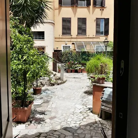 Casa Indipendente Nel Cuore Di Trastevere Casa vacanze *