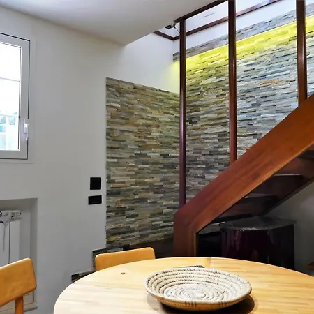 Casa Indipendente Nel Cuore Di Trastevere Roma
